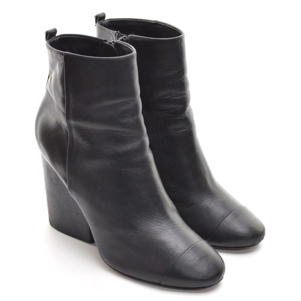 Tory Burch Grove Black Chunky Heel Zip Boots 8.5 M